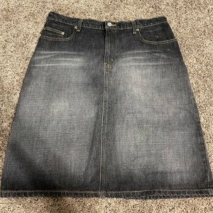 Ralph Lauren black washed out Jean skirt no slits